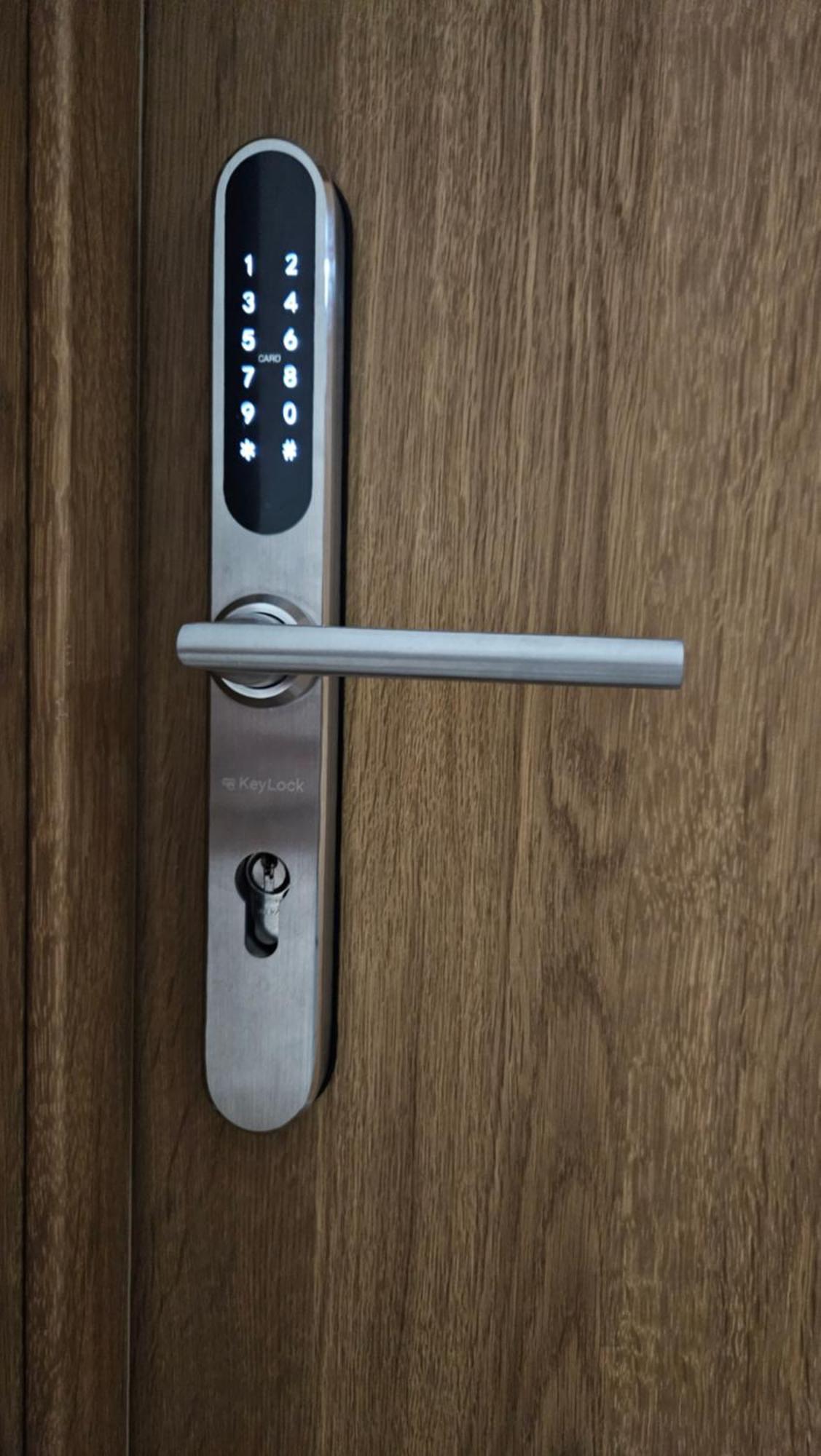 Your Apartment Unia Art Residence Люблин Екстериор снимка