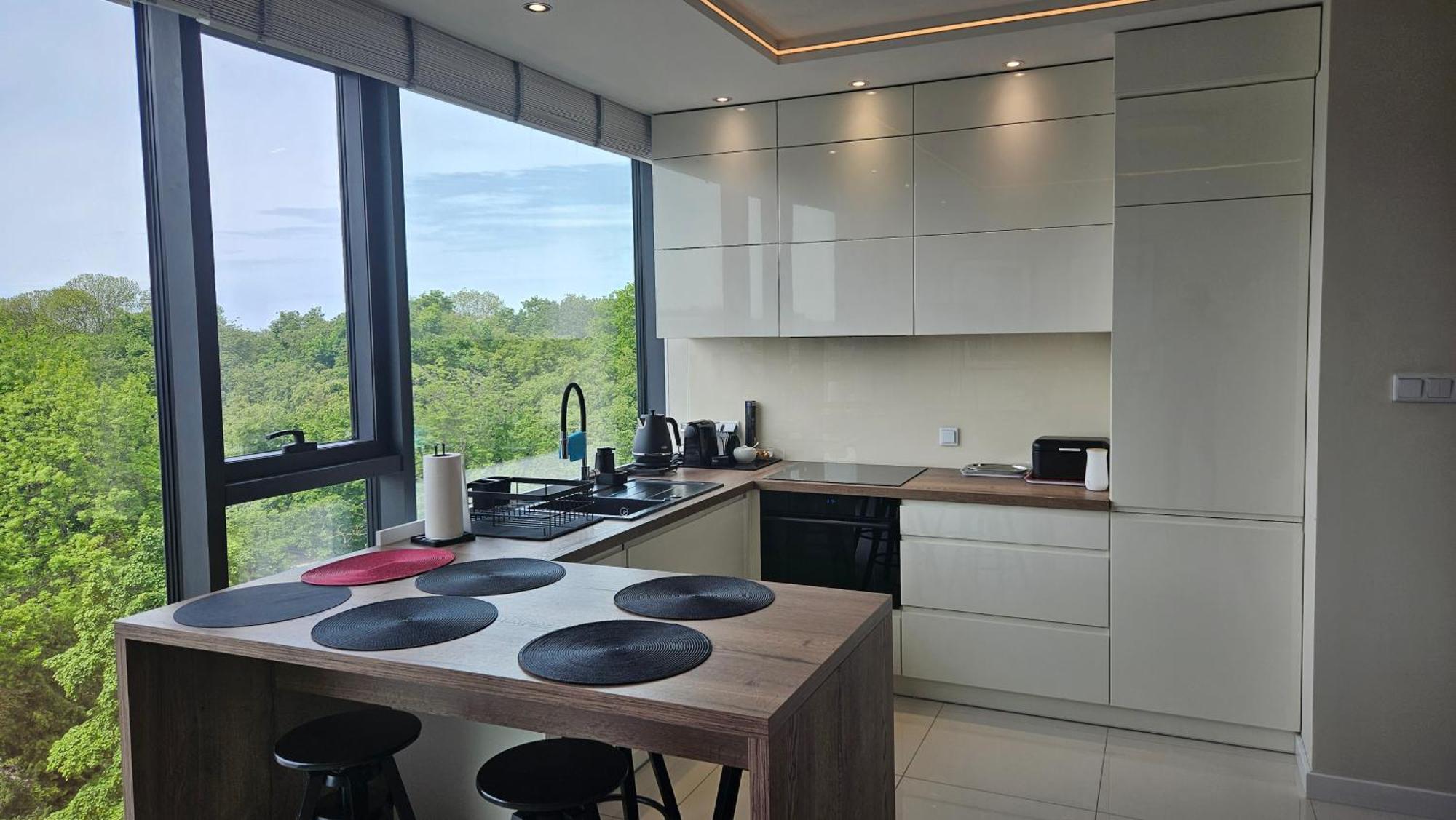 Your Apartment Unia Art Residence Люблин Екстериор снимка
