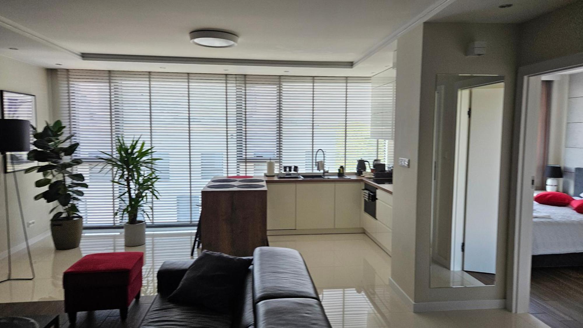 Your Apartment Unia Art Residence Люблин Екстериор снимка